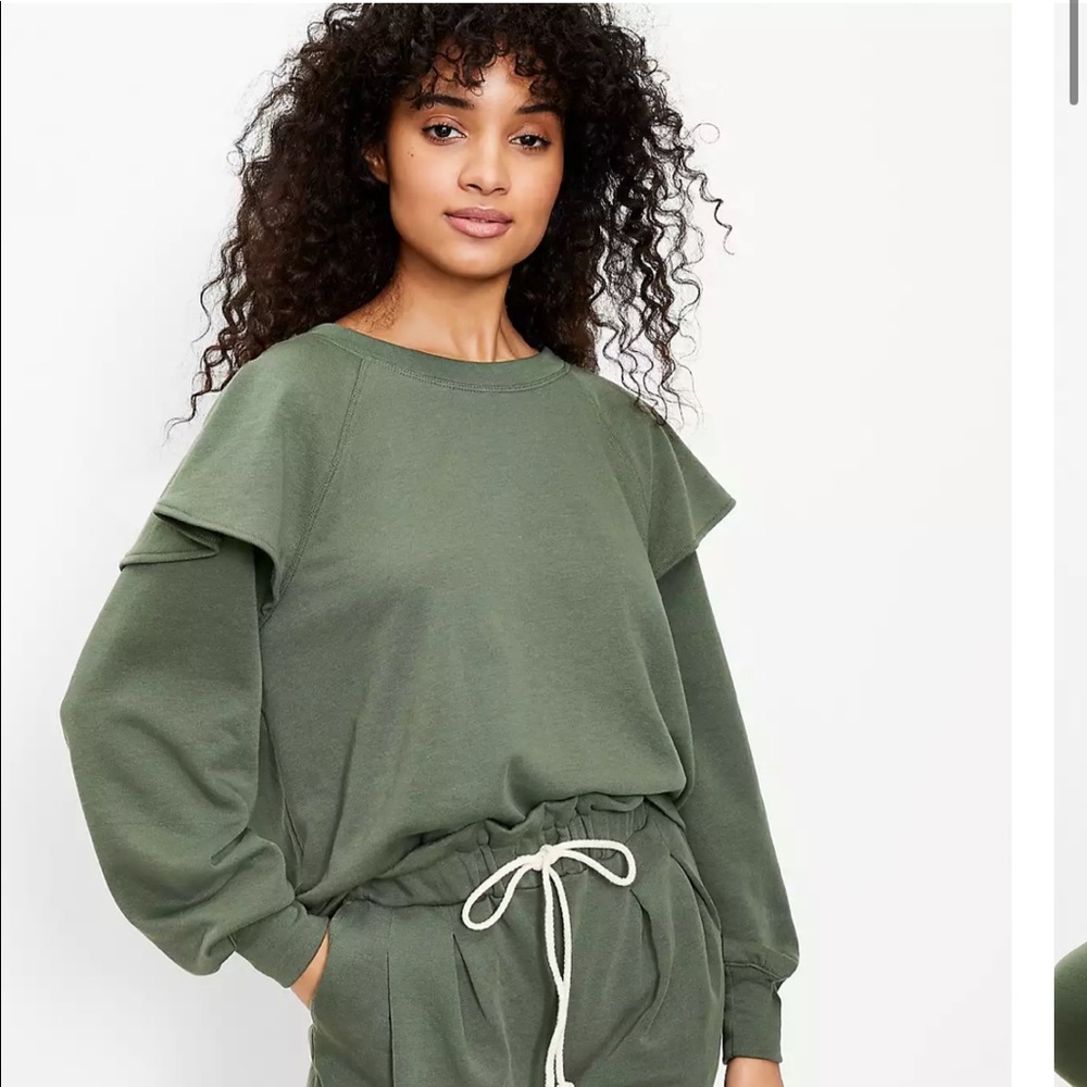 Lou & Grey Ruffle Terry Sweat Suit